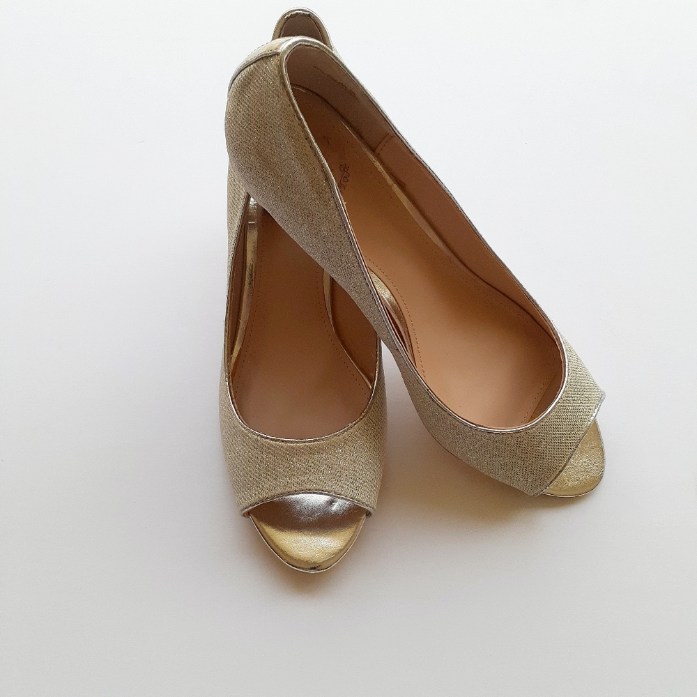 I. Miller Silver Sparkle Giltter Shoe Size 9M